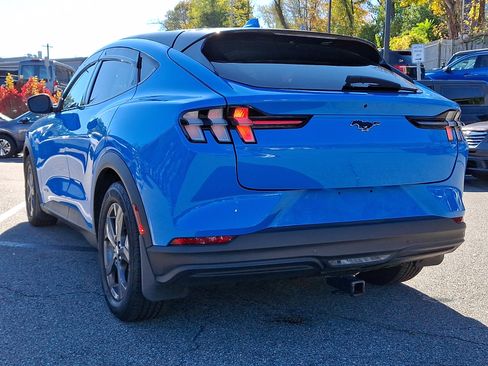 Certified 2022 Ford Mustang Mach-E Select image 8