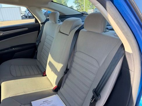 Used 2018 Ford Fusion S FWD image 11