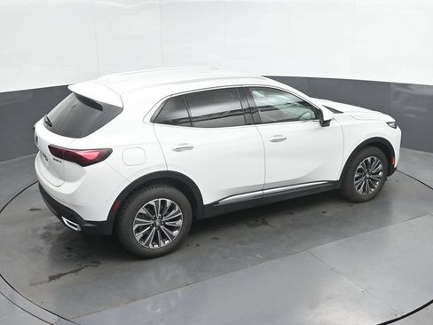 Used 2024 Buick Envision Preferred AWD/4WD image 31