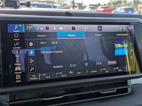 Used 2024 Jeep Gladiator Sport image 19