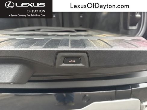 Used 2023 BMW X5 xDrive40i w/ Parking Assistance Package image 47