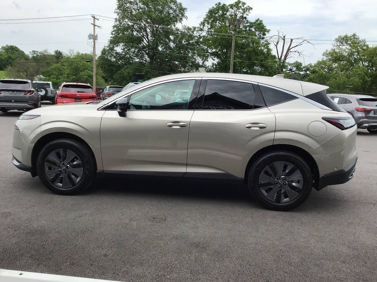 Used 2025 Nissan Murano SL AWD/4WD image 3