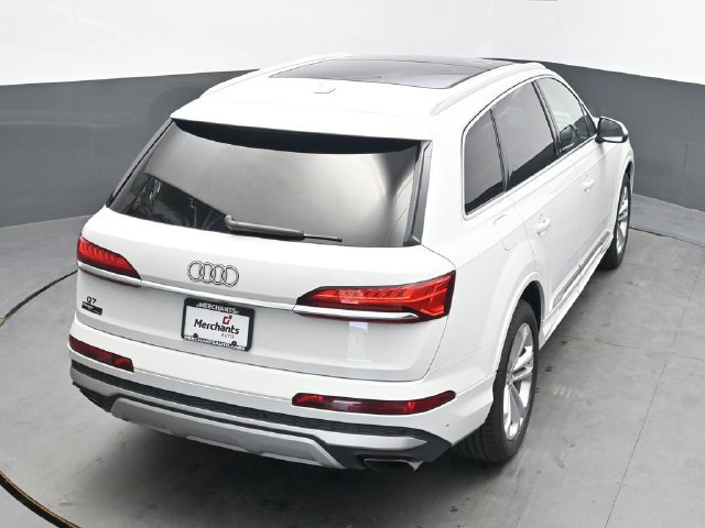 Used 2025 Audi Q7 3.0T Premium Plus AWD/4WD image 28