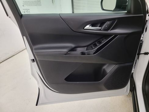 Certified 2026 Chevrolet Equinox LT image 23