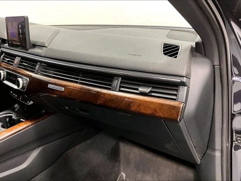 Used 2017 Audi A4 2.0T Premium w/ Convenience Package image 19