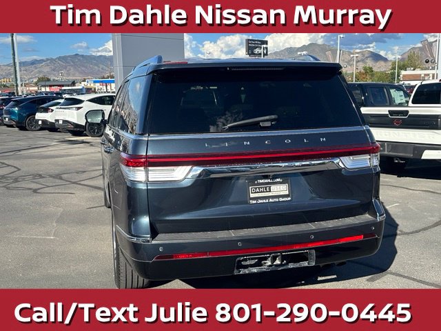 Used 2022 Lincoln Navigator Reserve AWD/4WD image 9