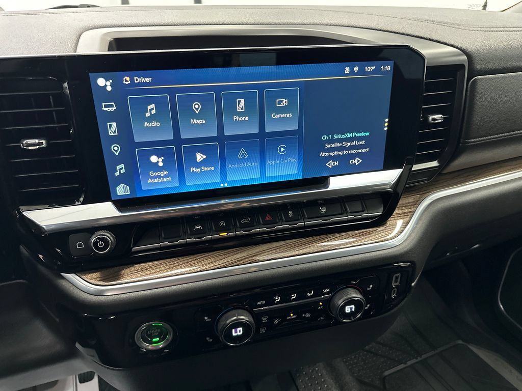 Used 2022 Chevrolet Silverado 1500 RST AWD/4WD image 28