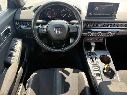 Used 2024 Honda Civic Sport image 4