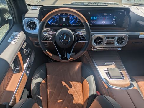 New 2027 Mercedes-Benz G 580 e image 14