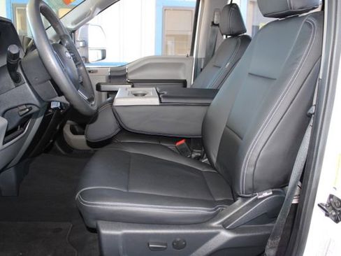 Used 2022 Ford F250 XLT w/ XLT Value Package image 23