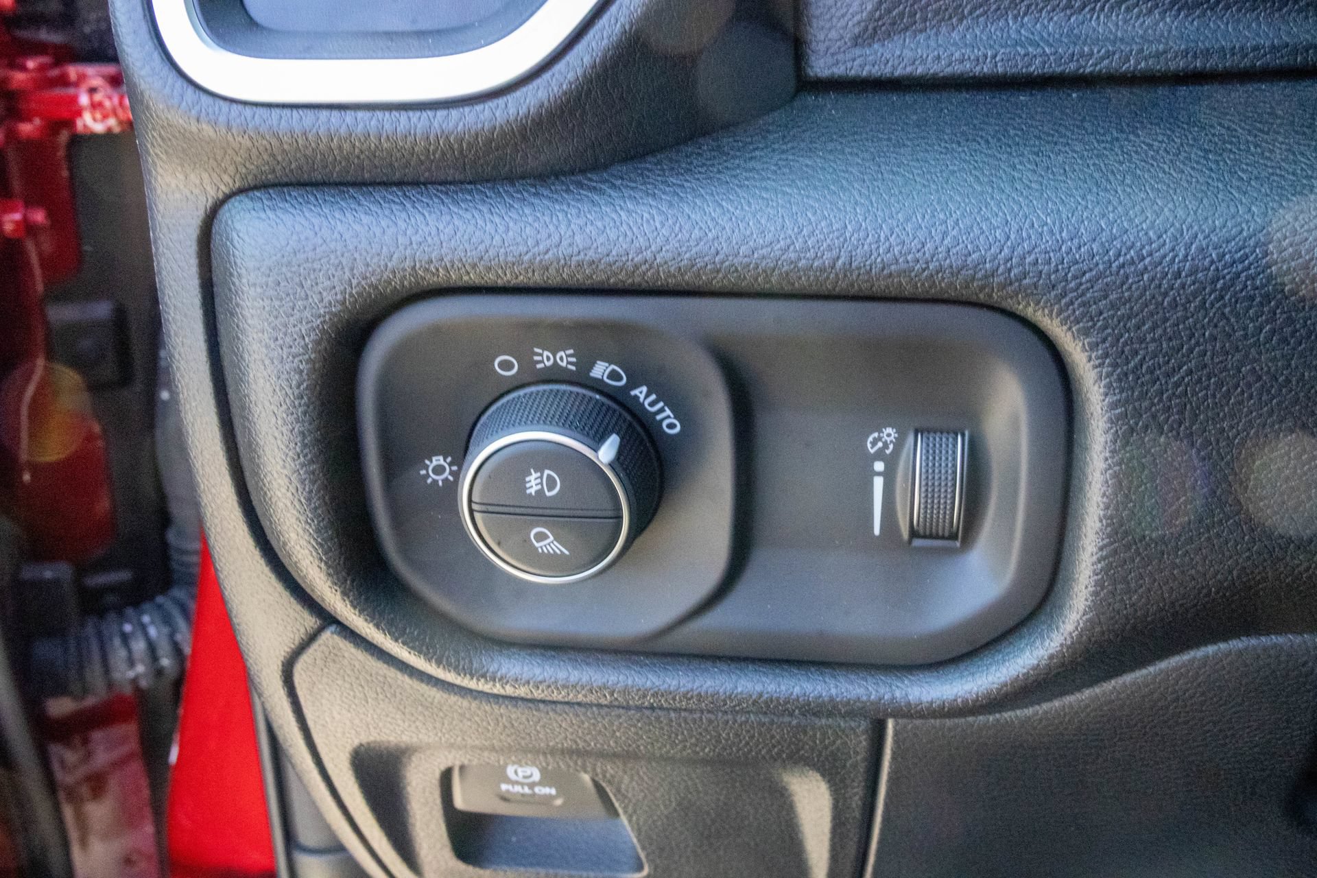 New 2026 RAM 1500 Express AWD/4WD image 30