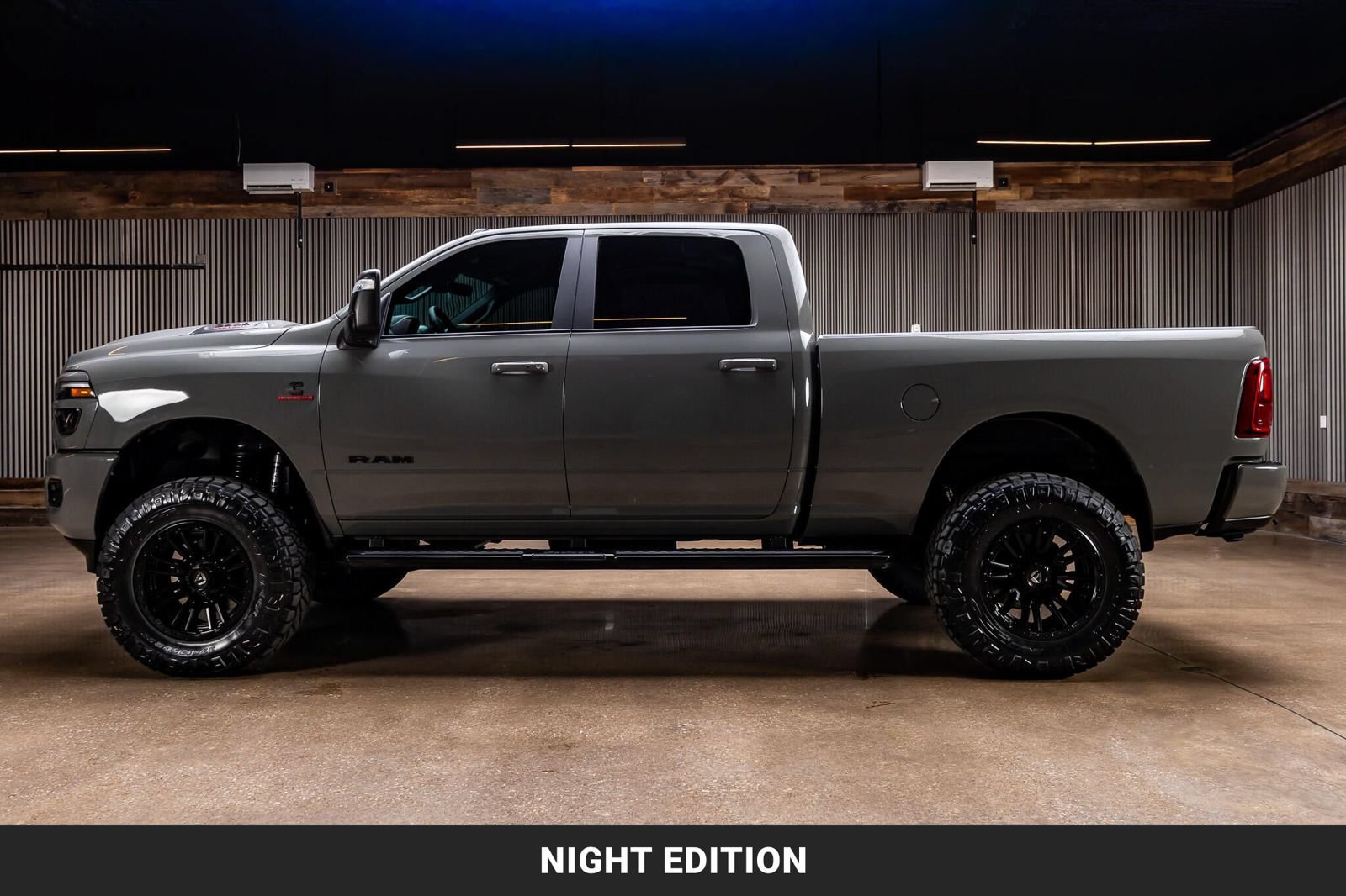 Used 2026 RAM 2500 Laramie AWD/4WD image 6