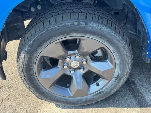 Certified 2023 RAM 1500 Big Horn AWD/4WD image 10