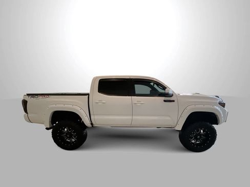 Used 2019 Toyota Tacoma TRD Pro image 9