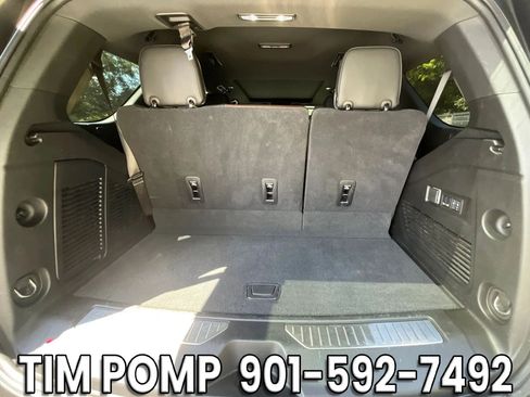 Used 2025 GMC Yukon Denali Ultimate AWD/4WD image 14