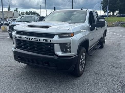 Used 2021 Chevrolet Silverado 2500 Custom w/ Custom Value Package AWD/4WD image 2