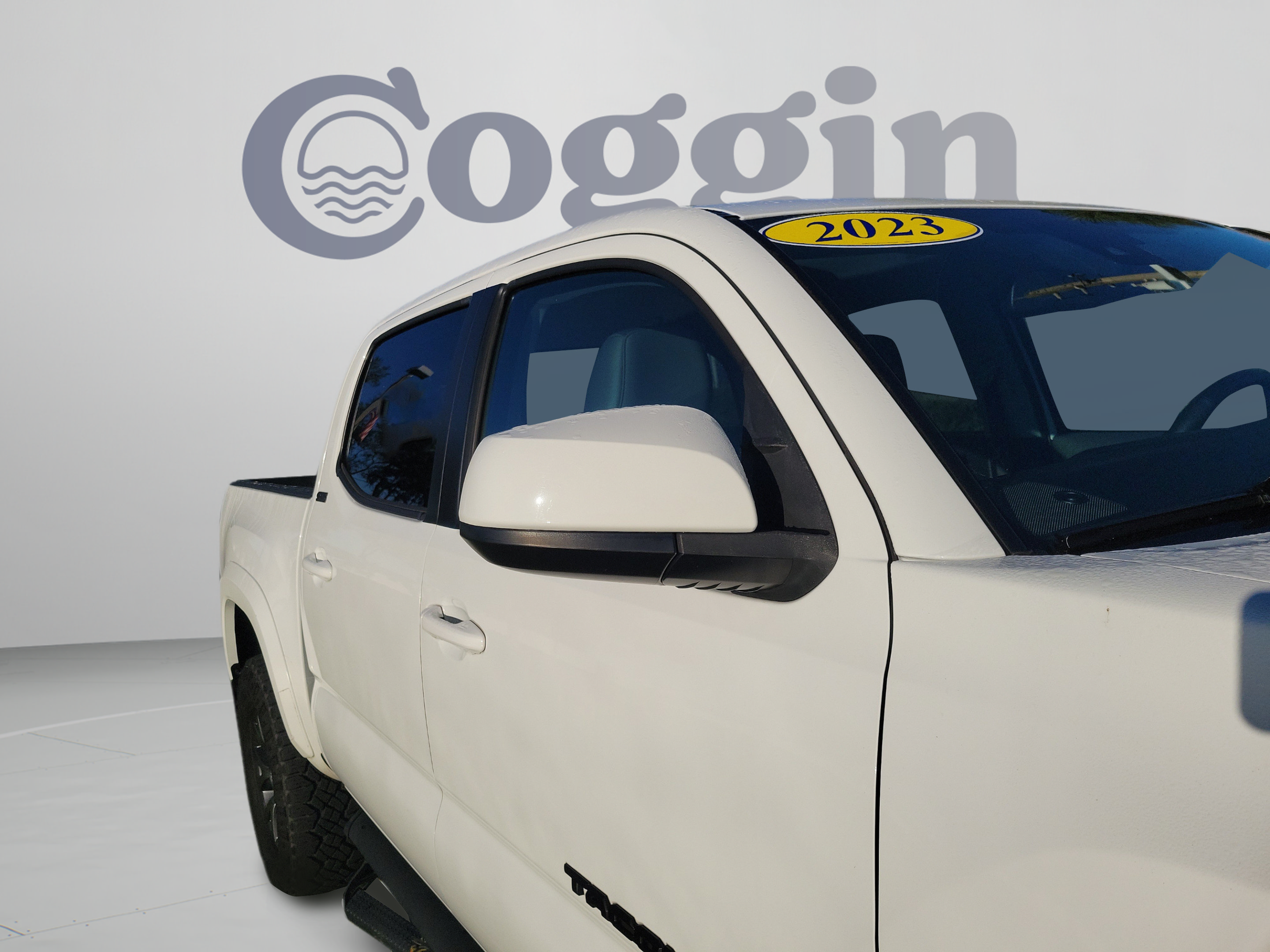 Used 2023 Toyota Tacoma SR5 RWD image 7