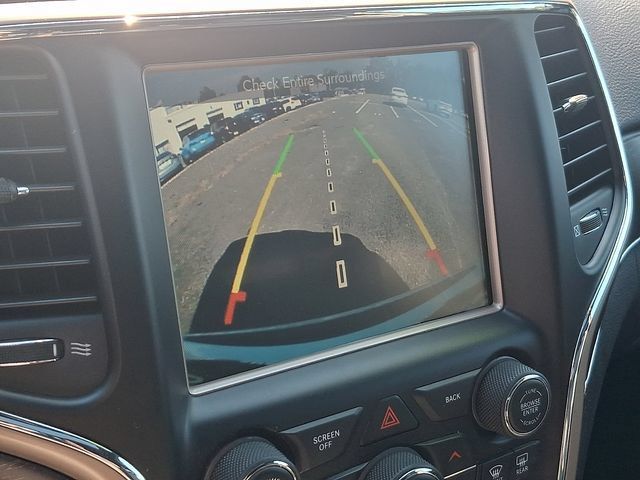 Used 2017 Jeep Grand Cherokee Limited AWD/4WD image 21