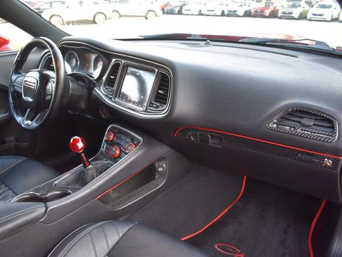 Used 2019 Dodge Challenger R/T Scat Pack w/ Widebody Package RWD image 46