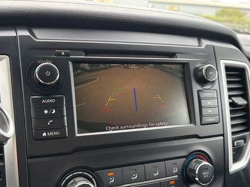 Used 2019 Nissan Titan S w/ S Utility Package image 31