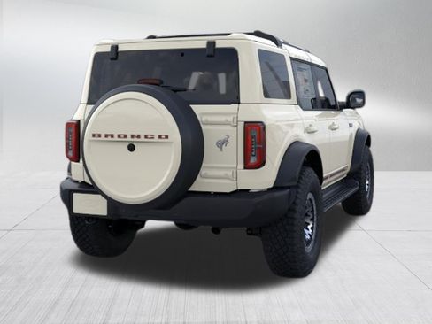 New 2026 Ford Bronco Outer Banks AWD/4WD image 8