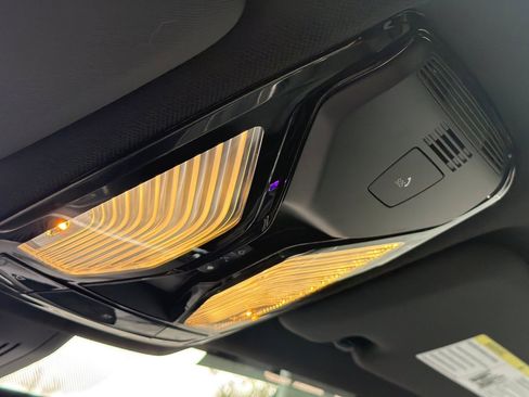 Used 2023 BMW X5 xDrive45e image 22