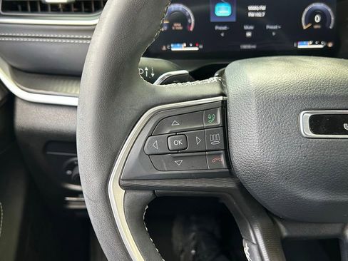 Certified 2023 Jeep Grand Cherokee L Laredo image 47