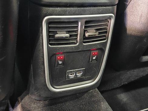 Used 2021 Dodge Charger SXT w/ Leather Interior Group RWD image 26