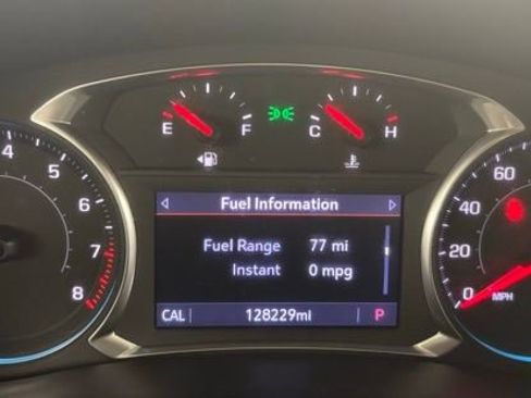 Used 2020 Chevrolet Traverse Premier image 29