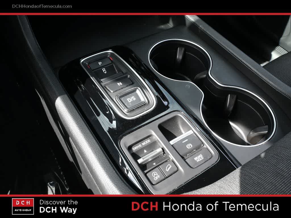 Certified 2025 Honda Pilot Sport image 11