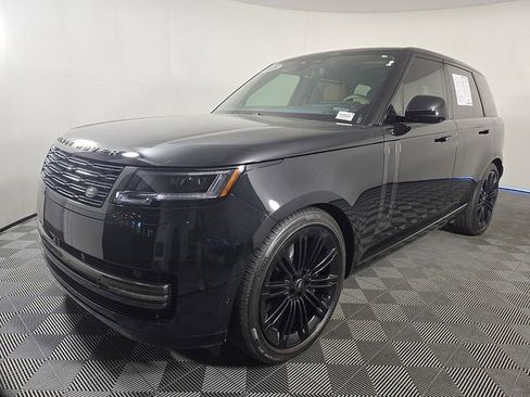Certified 2025 Land Rover Range Rover SE AWD/4WD image 2