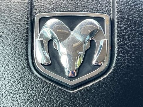Used 2016 RAM 1500 Laramie AWD/4WD image 42