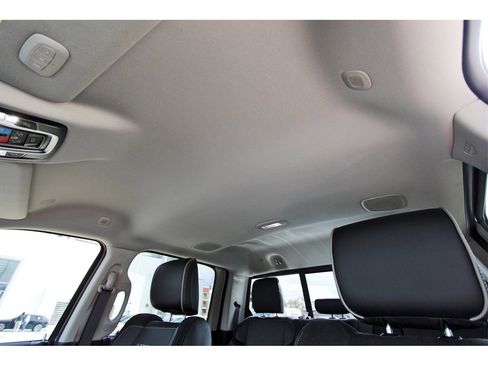 Used 2024 RAM 2500 Laramie w/ Safety Group image 28