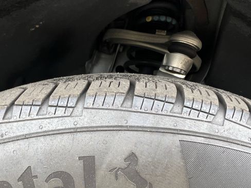 Certified 2025 Mercedes-Benz GLC 300 4MATIC w/ Driver Assistance Package image 12