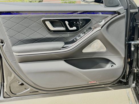 New 2026 Mercedes-Benz S 580 4MATIC Sedan image 19