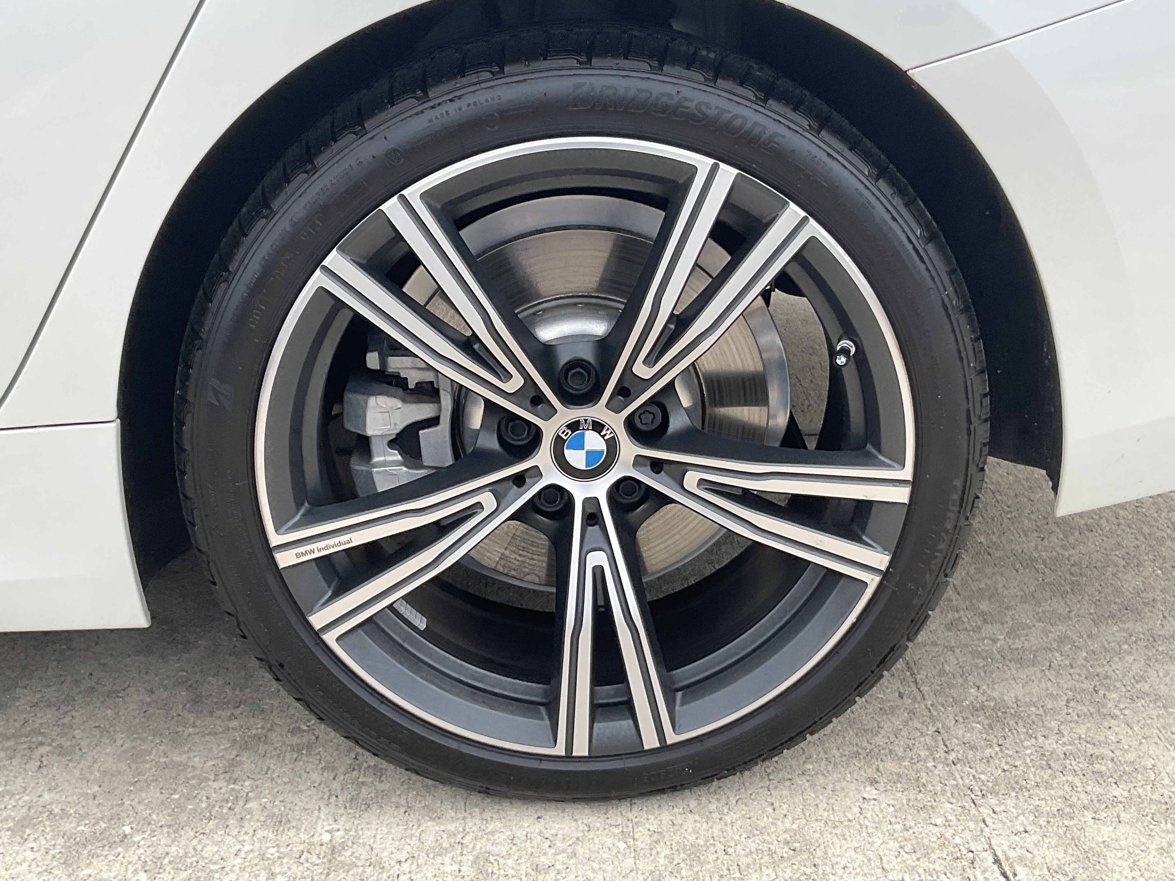 Used 2024 BMW 330i Sedan w/ Convenience Package RWD image 7