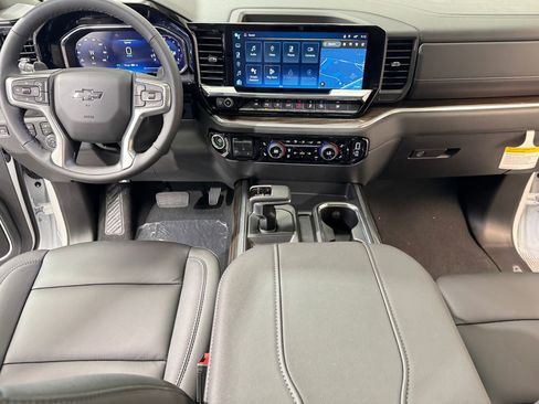 New 2026 Chevrolet Silverado 1500 RST w/ RST All Star Premium Package AWD/4WD image 13