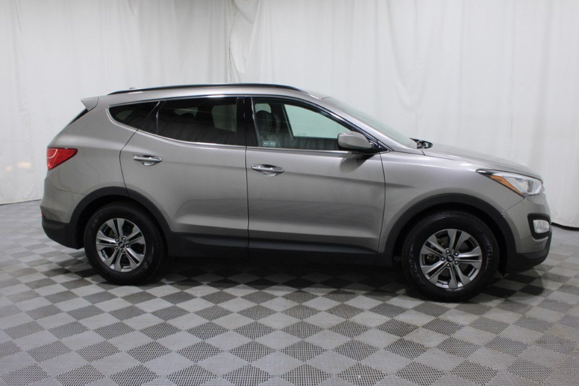 Used 2016 Hyundai Santa Fe Sport w/ Option Group 02 FWD image 25