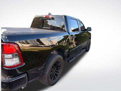 Used 2023 RAM 1500 Big Horn AWD/4WD image 3