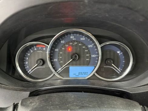 Used 2015 Toyota Corolla L FWD image 11