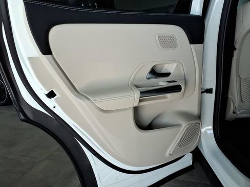 New 2026 Mercedes-Benz GLA 250 image 17