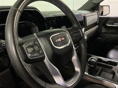 Used 2024 GMC Sierra 1500 SLT w/ SLT Premium Plus Package RWD image 20