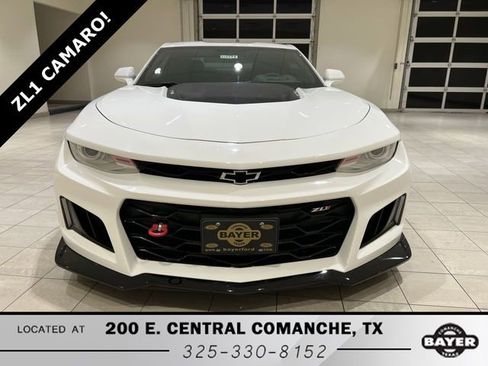 Used 2018 Chevrolet Camaro ZL1 image 8