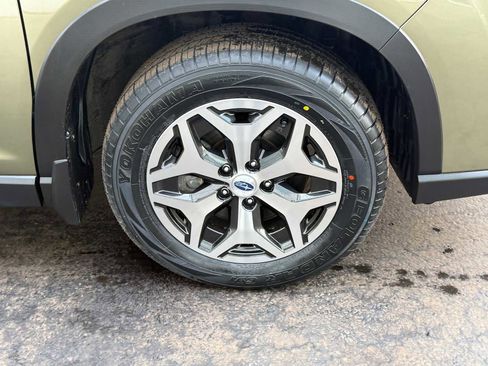 Certified 2023 Subaru Forester Premium image 7