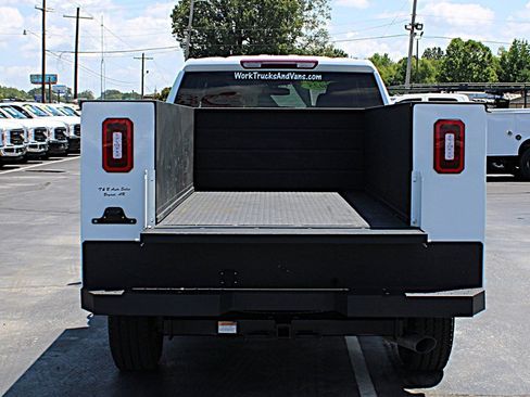 Used 2025 Chevrolet Silverado 2500 W/T w/ WT Convenience Package AWD/4WD image 17