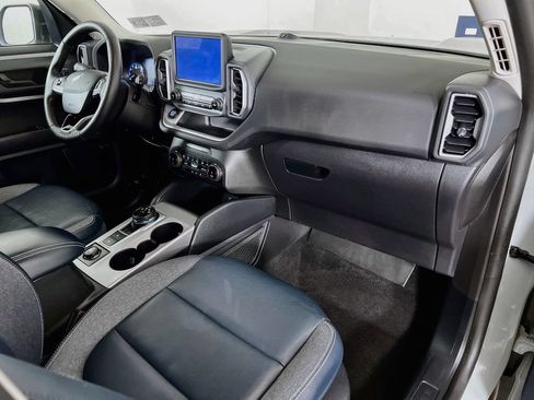Certified 2023 Ford Bronco Sport Outer Banks w/ Tech Package AWD/4WD image 31