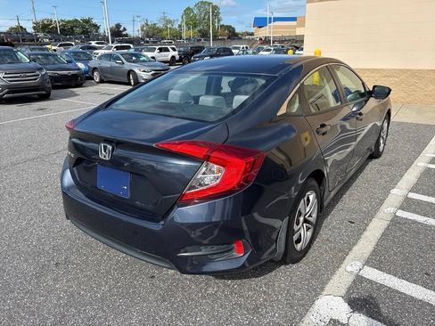 Used 2017 Honda Civic LX image 3