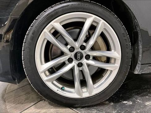 Used 2020 Audi A4 2.0T Premium w/ Convenience Package image 8