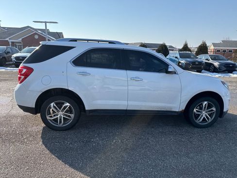 Used 2017 Chevrolet Equinox Premier w/ Enhanced Convenience Package image 12