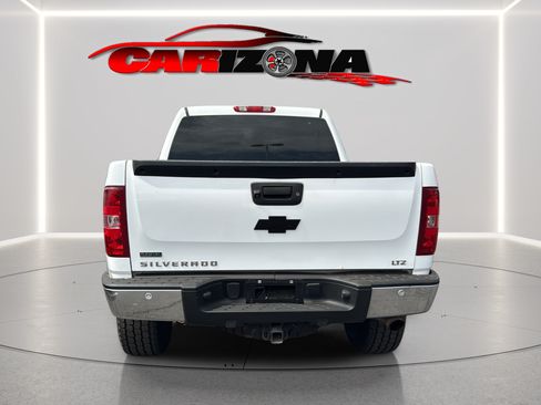 Used 2010 Chevrolet Silverado 1500 LTZ AWD/4WD image 7